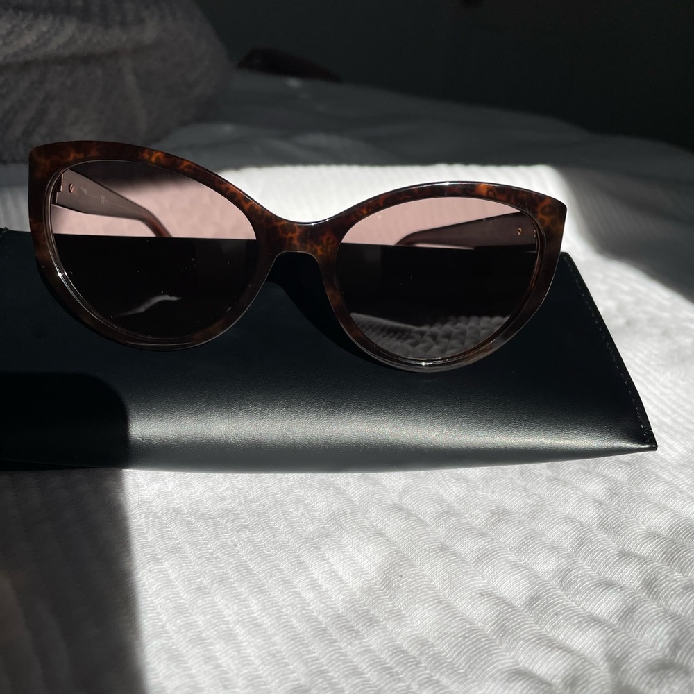 New Moschino cat sunglasses 🕶